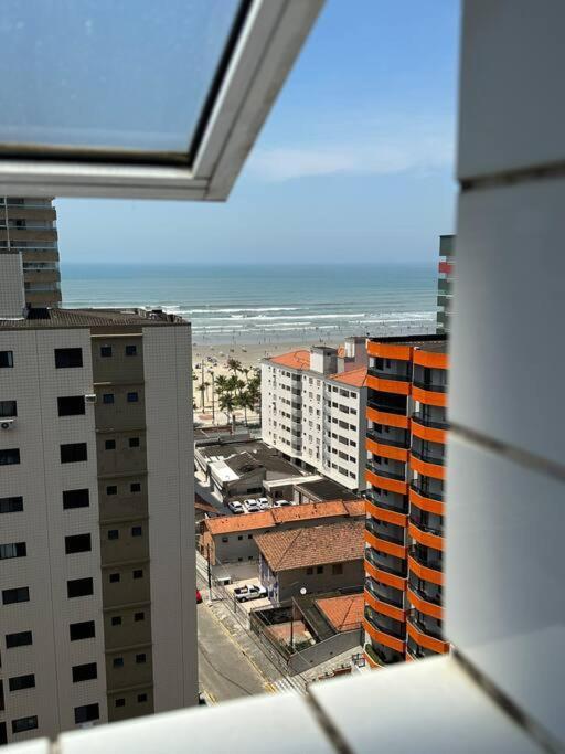 Apto Em Praia Grande, Aviacao, 150 M Da Praia! Extérieur photo